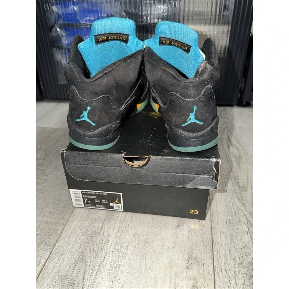 Jordan 5 Retro Mid‎ Aqua Sneakers Size 7Y